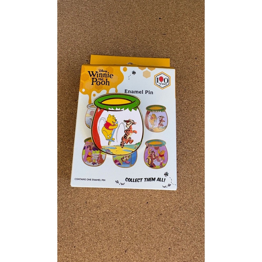 Disney Winnie the Pooh Character Honey Pot Pin- Tigger & Pooh